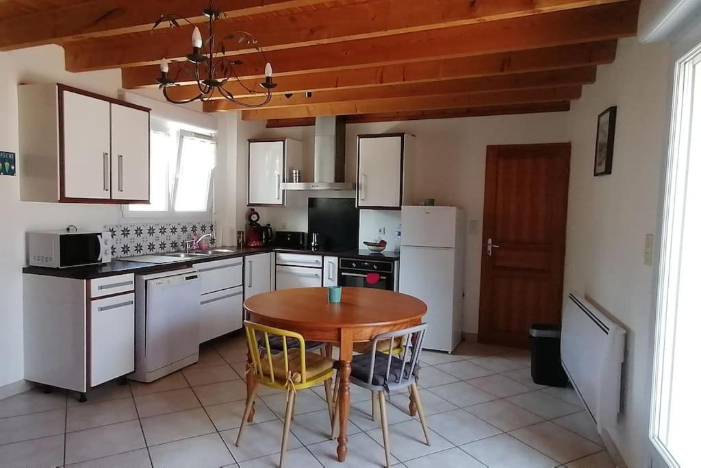 Вилла Les Roses Tremieres Сожон Экстерьер фото