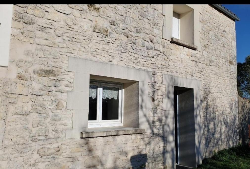 Вилла Les Roses Tremieres Сожон Экстерьер фото